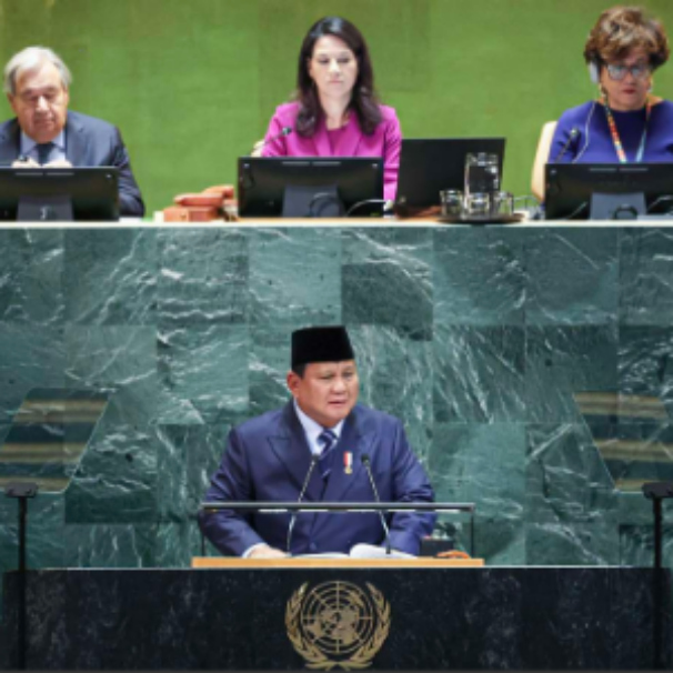 Refleksi Satu Tahun Kebijakan Luar Negeri Indonesia. Diplomasi Aktif hingga Tantangan Geopolitik