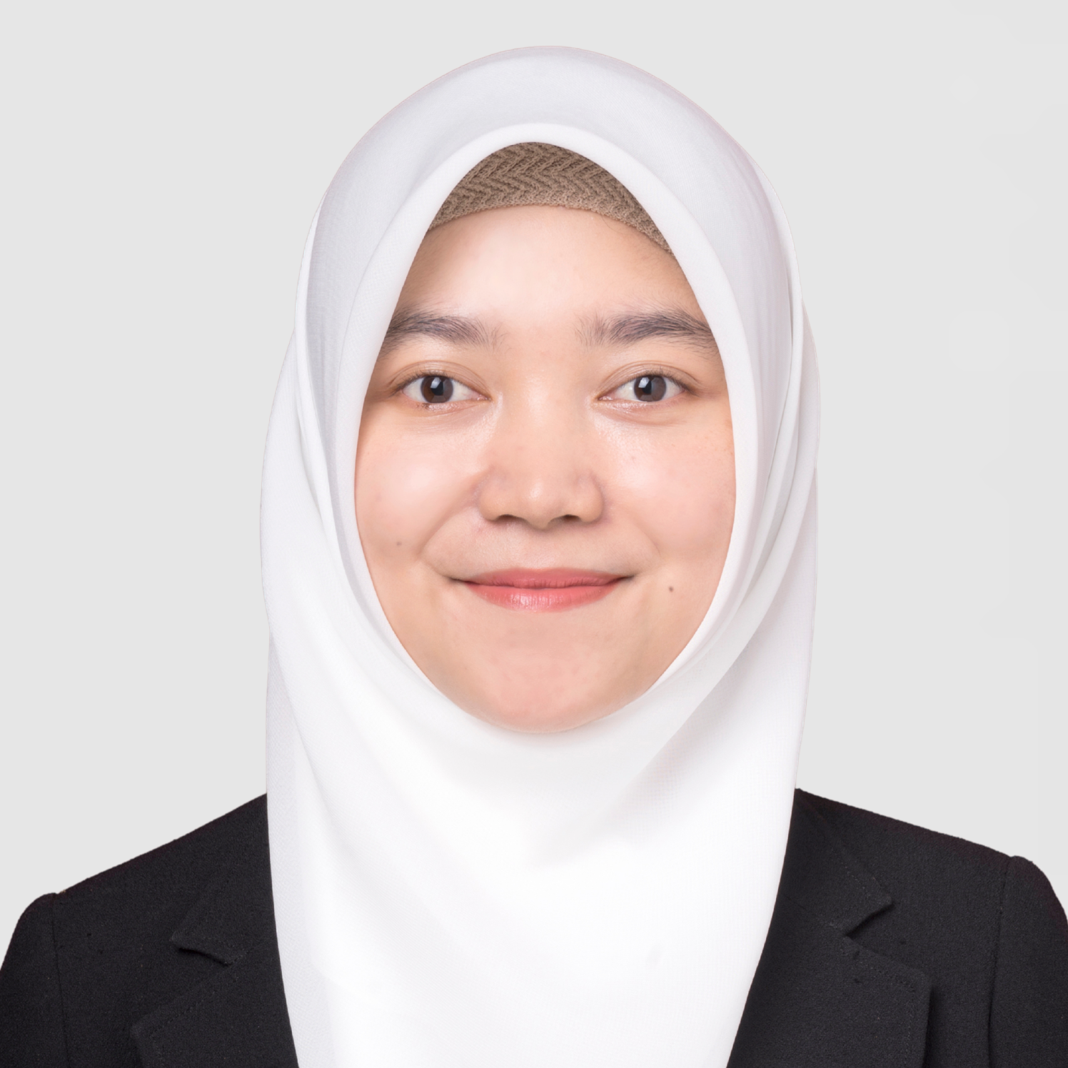 Erina Fionita Nurfajila, S.Sos., M.I.P.